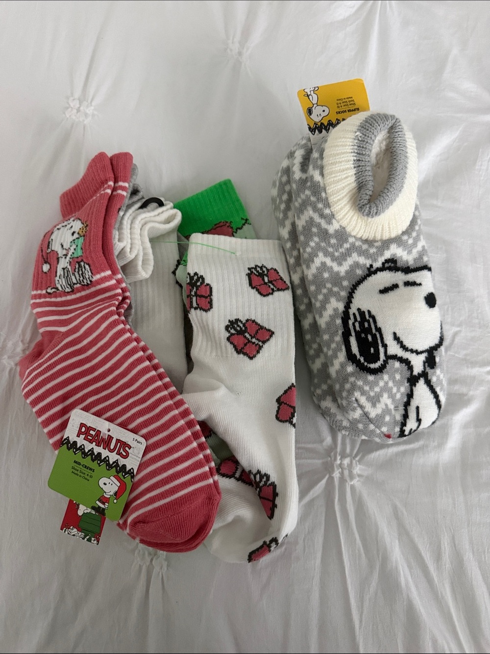Peanuts Snoopy Sock Set and Slippers